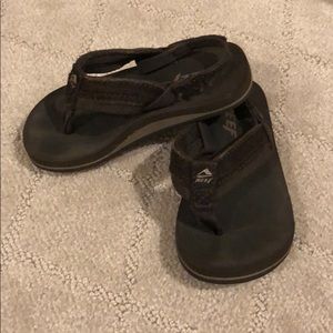 Toddler Boys Reef flip flops w/ straps